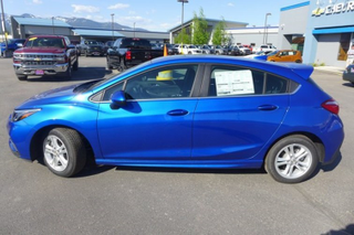Illustration for article titled Oppopinions? 2018 Chevy Cruze hatch